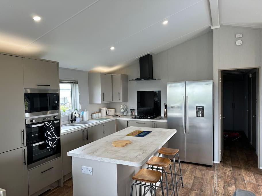 Modern With Amazing Views Holiday home